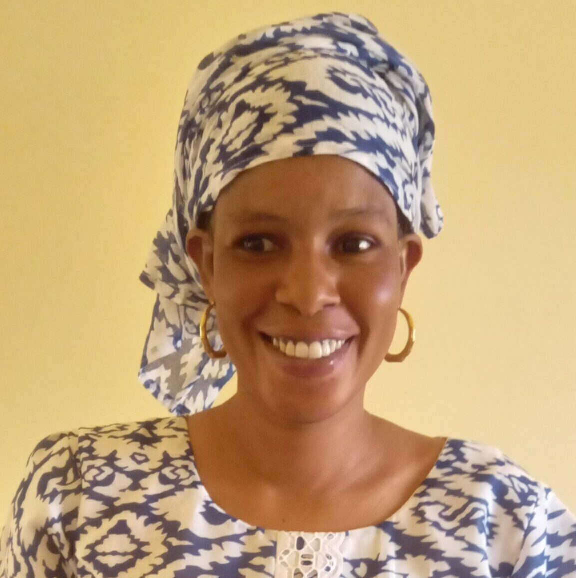 Aminata_Hamédine__SALL_membre_de_l_association_des_relais_qui_font_la_transformation_et_la_commercialisation_des_céréales_locale[1]