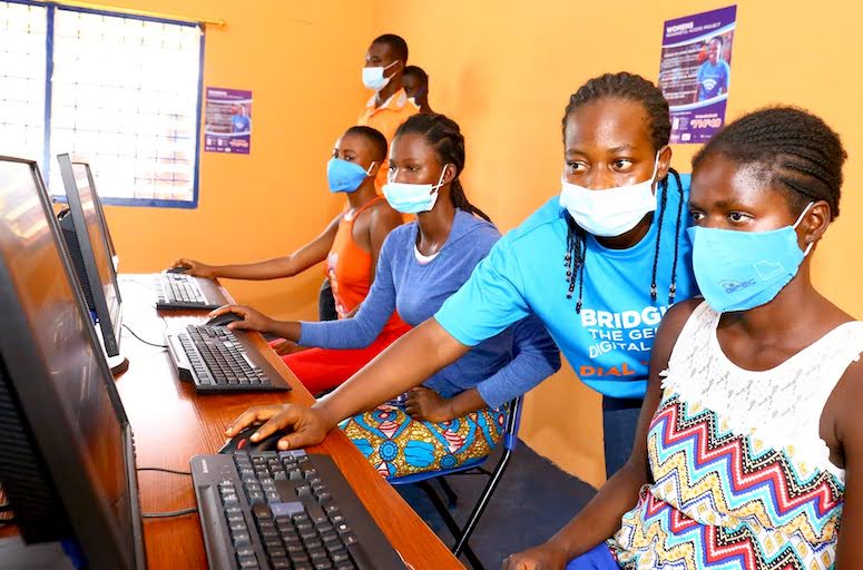 Bringing 6,000 women online in rural Ghana